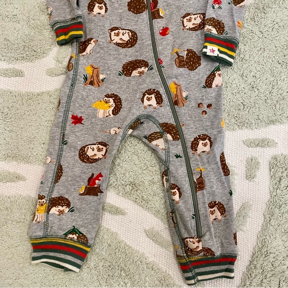 Hatley Baby Organic Hedgehog Mushroom Print Zip Up Jumpsuit in Gray - 6-9 Months - Picture 3 of 5